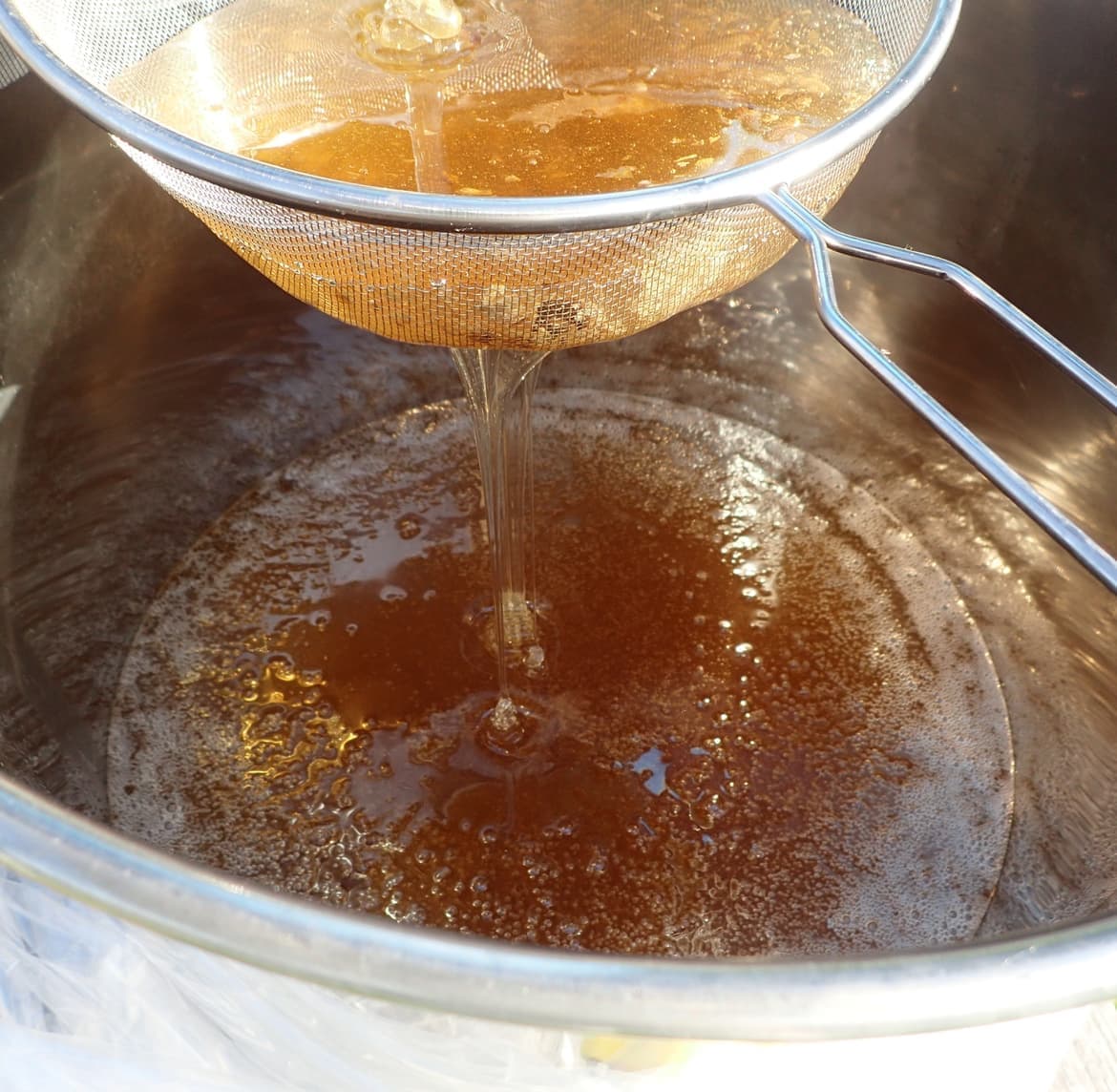 岡山県瀬戸内市牛窓町のペンションくろしお丸のハチミツ